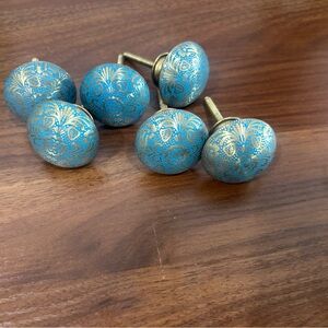 Elegant Blue and Gold Decorative Knobs